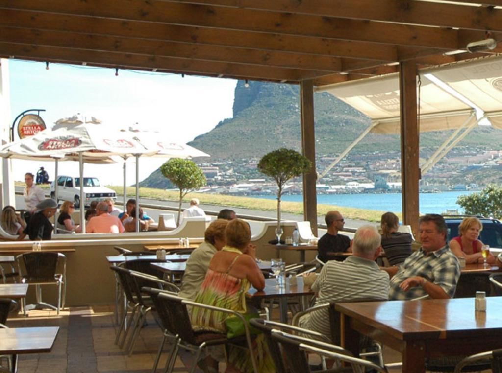 Chapmans Peak Beach Hotel Hout Bay Extérieur photo
