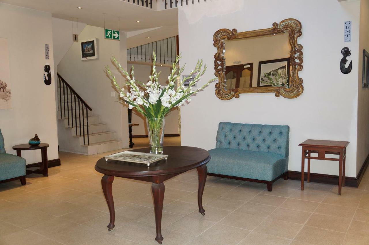 Chapmans Peak Beach Hotel Hout Bay Extérieur photo