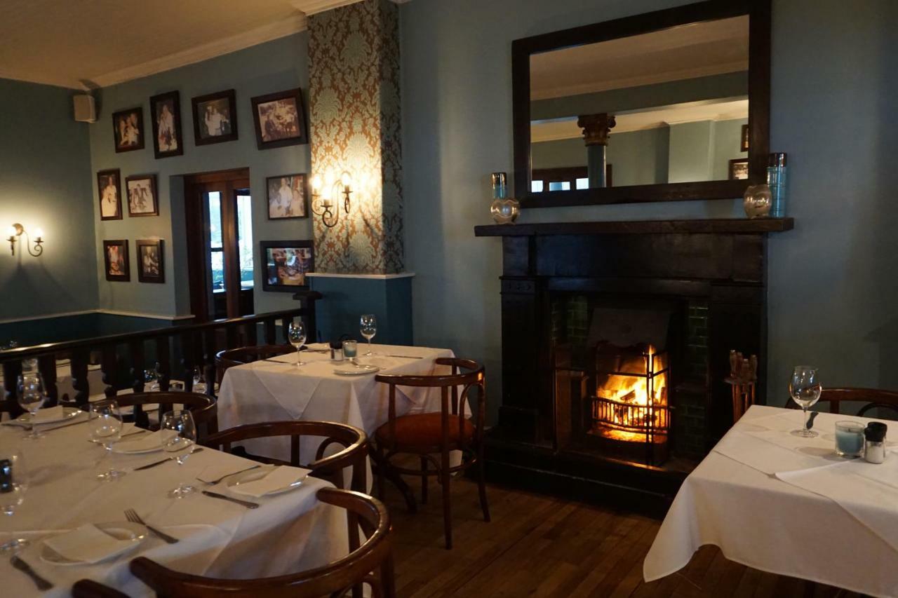 Chapmans Peak Beach Hotel Hout Bay Extérieur photo