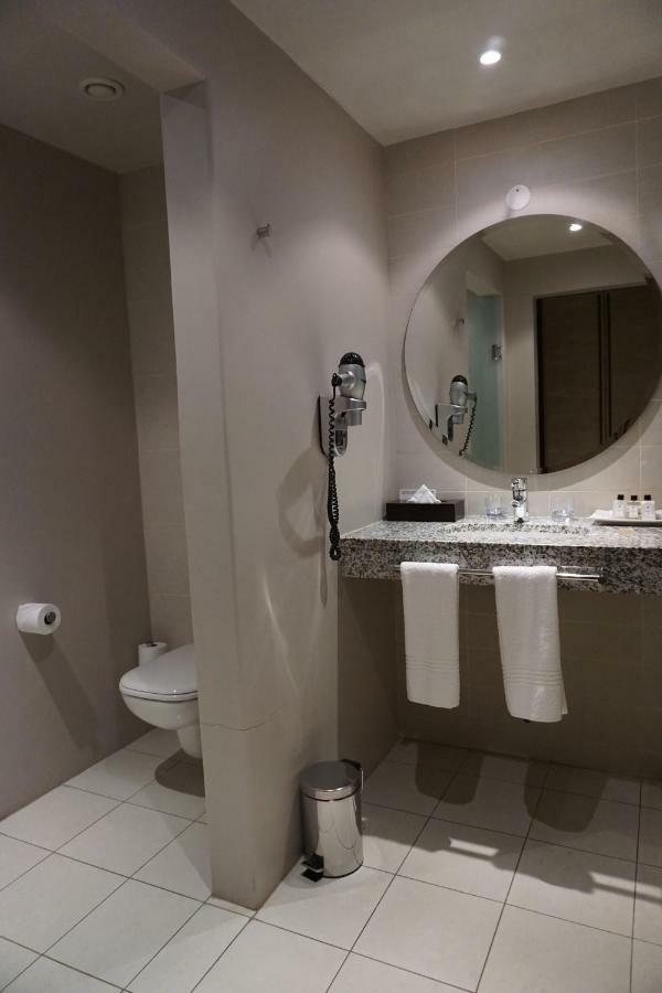 Chapmans Peak Beach Hotel Hout Bay Extérieur photo